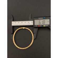 Load image into Gallery viewer, 18K Gold Bracelet Bangle Soft Mesh Flexible Stretchable 1.28 grams Size 7.25 inches