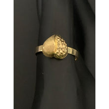 Load image into Gallery viewer, 18K Yellow Gold Ring Heart Size 6.75 - Rafant