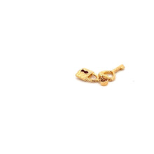 Load image into Gallery viewer, 18K Gold Pendant Charm Key Lock 0.90 grams - Rafant