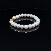 Load image into Gallery viewer, 18K Gold Dragon Pixiu Piyao Lucky Charm Beads Bracelet Gemstones Freshwater Light Grey Pearl - Rafant