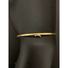 Load image into Gallery viewer, 18K Gold Bracelet Bangle Oval Size 7.25 inches 2.30 grams