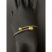 Load image into Gallery viewer, 18K Gold Bangle Bracelet Double Oval 7 inches 3.54 grams