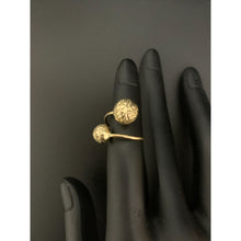 Load image into Gallery viewer, 18K Gold Japan Ring Double Orb Balls 1.25 grams Size 5 - Rafant