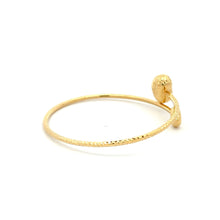 Load image into Gallery viewer, 18K Gold Bracelet Flexible Bangle Heart 3.60 grams Small S 6 - Rafant