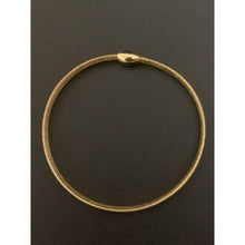Load image into Gallery viewer, 18K Gold Bracelet Bangle Stretchable Soft Mesh Size 7.5 inches 0.95 grams