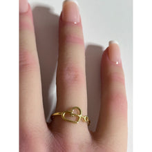 Load image into Gallery viewer, 18K Gold Ring Heart Key Size 7 - Rafant