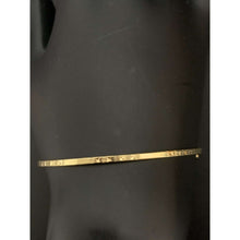 Load image into Gallery viewer, 18K Gold Bracelet Bangle Oval Size 7.25 inches 2.30 grams