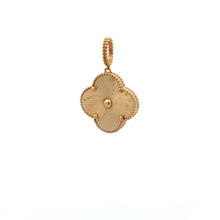 Load image into Gallery viewer, 18K Gold Pendant Clover Large