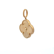 Load image into Gallery viewer, 18K Gold Pendant Clover Large