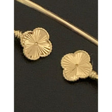 Load image into Gallery viewer, 18K Gold Bracelet Bangle Flower 3.55 grams Size 6.25 inches - Rafant