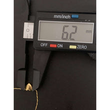 Load image into Gallery viewer, 18K Gold Bracelet 7.5 inches with Heart Charms 1.29 grams