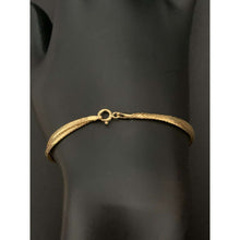 Load image into Gallery viewer, 18K Gold Bracelet Bangle Soft Mesh 0.97 grams Size 6.25 inches