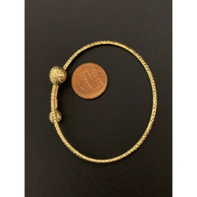 Load image into Gallery viewer, 18K Gold Bangle Bracelet Double Oval 7 inches 3.54 grams