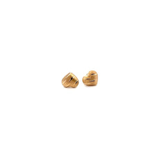 Load image into Gallery viewer, 18K Gold Earrings Stud Heart 2.72 grams - Rafant
