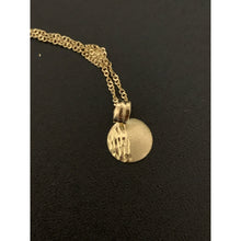 Load image into Gallery viewer, 18K Gold Necklace Chain 15.75 inches Round Circle Pendant 2.31 grams - Rafant