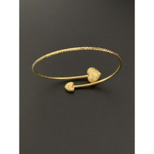 Load image into Gallery viewer, 18K Gold Bracelet Bangle Double Hearts 7 inches 3.72 grams