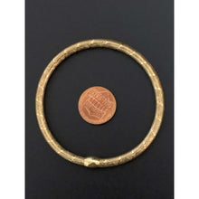 Load image into Gallery viewer, 18K Gold Bracelet Bangle Soft Mesh Flexible Stretchable 1.28 grams Size 7.25 inches
