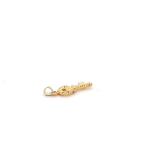 Load image into Gallery viewer, 18K Gold Pendant Charm Key 0.72 grams - Rafant