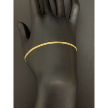 Load image into Gallery viewer, 18K Gold Bracelet 1.45 grams Size 7.5 inches