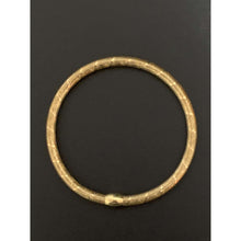 Load image into Gallery viewer, 18K Gold Bracelet Bangle Soft Mesh Flexible Stretchable 1.28 grams Size 7.25 inches