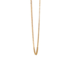 Load image into Gallery viewer, 18K Gold Necklace Chain Curb 18 inches 2.79 grams - Rafant