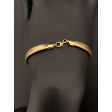 Load image into Gallery viewer, 18K Gold Bracelet Bangle Soft Flexible Mesh Size 7 inches 2.21 grams