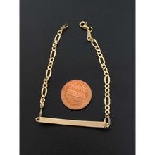 Load image into Gallery viewer, 18K Gold Bracelet Bar Figaro Chain Link 7.5 inches 2.36 grams