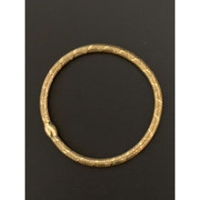 Load image into Gallery viewer, 18K Gold Bracelet Bangle Soft Stretchable Flexible Size 7 Inches 1.16 grams