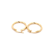 Load image into Gallery viewer, 18K Yellow Gold Earrings Hoops Spiral Small 1.04 grams - Rafant