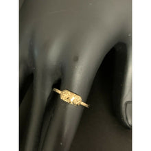 Load image into Gallery viewer, 18K Saudi Gold Ring Size 6.5 Rectangle 1.13 grams - Rafant