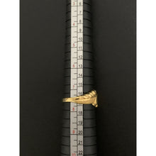 Load image into Gallery viewer, 18K Gold Ring Heart 1.52 grams Size 7.5 - Rafant