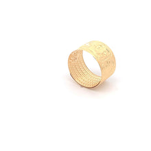 Load image into Gallery viewer, 18K Yellow Gold Ring Fortune Luck 1.89 grams Size 7.5 - Rafant