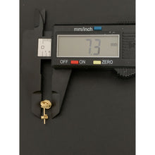 Load image into Gallery viewer, 18K Gold Earrings Stud Knot 1.18 grams - Rafant