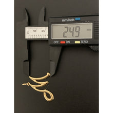 Load image into Gallery viewer, 18K Gold Pendant Letter M 1.74 grams Large - Rafant