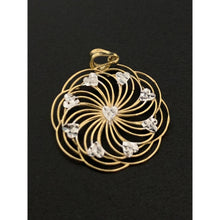 Load image into Gallery viewer, 18K Gold Pendant Heart Flower Pendant Yellow White Gold 1.42 grams - Rafant