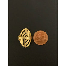 Load image into Gallery viewer, 18K Gold Ring 1.30 grams Size 6 - Rafant