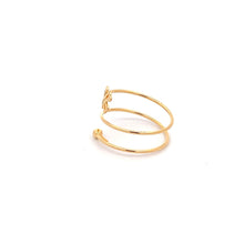 Load image into Gallery viewer, 18K Yellow Gold Ring Spiral Flower 1.22 grams Size 8.5 - Rafant