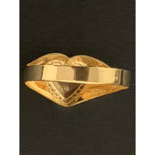 Load image into Gallery viewer, 18K Gold Ring Heart 1.64 grams Size 10 - Rafant