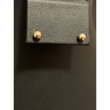 Load image into Gallery viewer, 18K Gold Earrings Stud Balls Tiny 0.90 grams - Rafant
