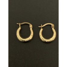 Load image into Gallery viewer, 18K Gold Earrings Hoops Loops 1.28 grams Small - Rafant