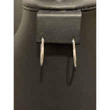 Load image into Gallery viewer, 18K Gold Earrings Hoops Loops White Gold 1.38 grams - Rafant