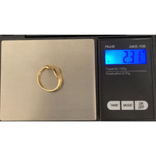 Load image into Gallery viewer, 18K Gold Ring Heart 2.31 grams Size 7.5 - Rafant