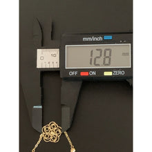 Load image into Gallery viewer, 18K Gold Bracelet Flower Charm Size 7 inches 1.20 grams - Rafant