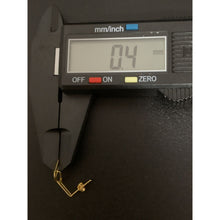 Load image into Gallery viewer, 18K Gold Earrings Paperclip Post 0.70 grams - Rafant