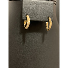 Load image into Gallery viewer, 18K Gold Earrings Hoops Loops 0.92 grams Small - Rafant