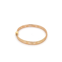 Load image into Gallery viewer, 18K Yellow Gold Bracelet Bangle Soft Mesh Stretchable 7.75 inches 0.87 grams - Rafant