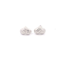 Load image into Gallery viewer, 18K White Gold Earrings Stud Heart 1.12 grams - Rafant