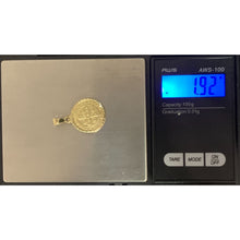 Load image into Gallery viewer, 18K Gold Pendant Round Saint Benedict Religious 1.92 grams - Rafant