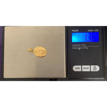 Load image into Gallery viewer, 18K Gold Pendant Mother Mary Senior Sto. Nino 1.36 grams - Rafant