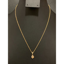 Load image into Gallery viewer, 18K Gold Necklace Chain 18 inches Twisted Knot Pendant 1.46 grams - Rafant
